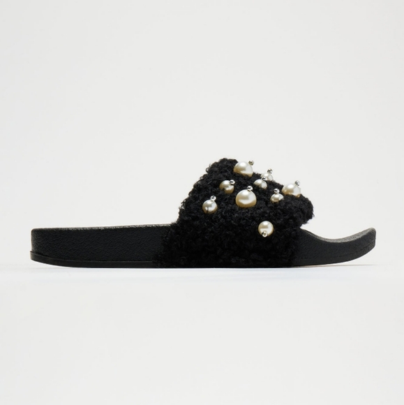 •Kady Pearls• New Women's Slip up Pearl and Black Slides - Picture 4 of 4
